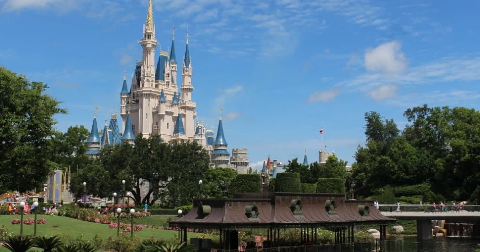 Kissimmee VS. Orlando: Which Offers the Best Bang for Your Buck